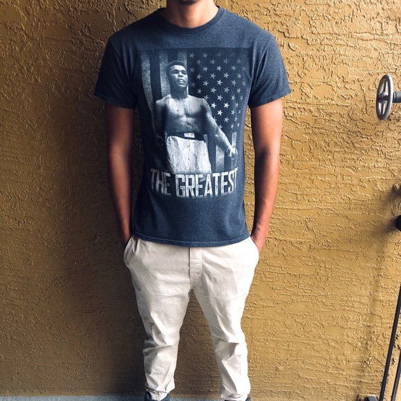 Shirts - Picture 7 of 7